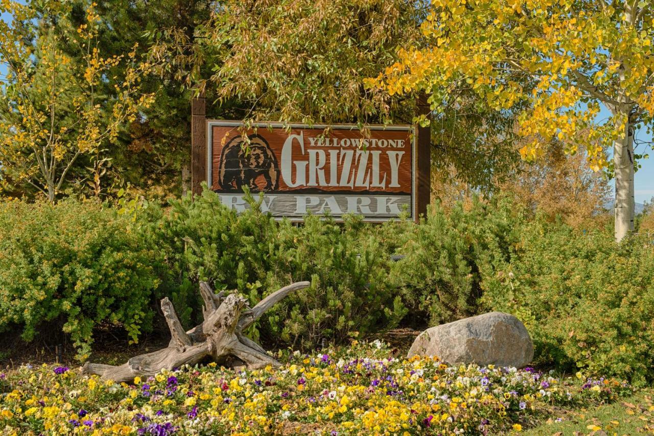 הוילה ווסט ילוסטון Yellowstone Grizzly Rv Park And Cabins מראה חיצוני תמונה