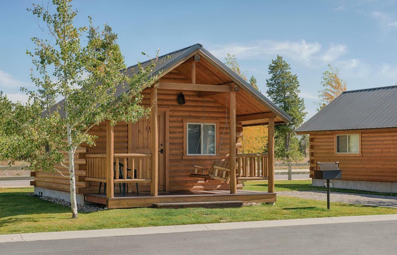 הוילה ווסט ילוסטון Yellowstone Grizzly Rv Park And Cabins מראה חיצוני תמונה